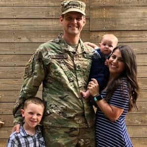 Meet your Posher, Christopher